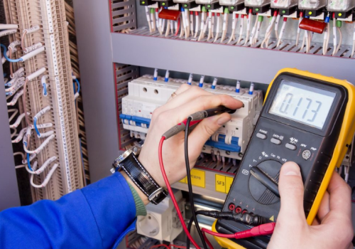 instalalcion y reparacion tablero electrico